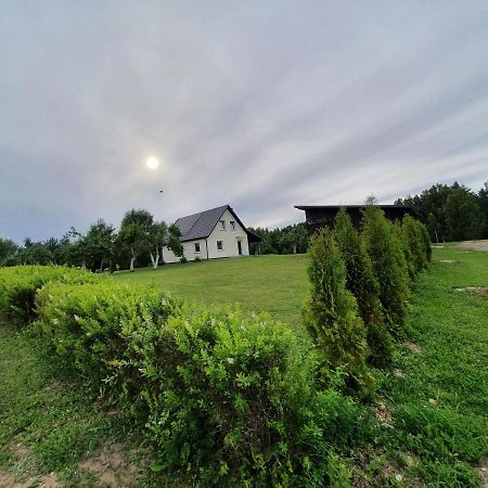 Holiday Country House Markalne Exterior photo